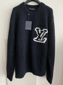 LV SWEATER BLACK